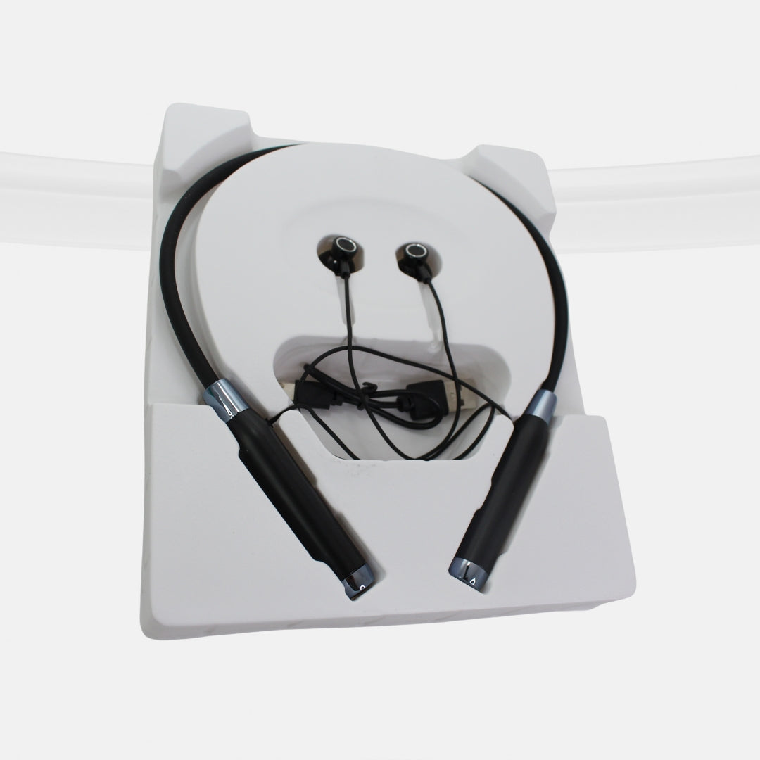 AM 642 أدْموس سماعة بلوتوث رياضية حول العنق باللون الأسود